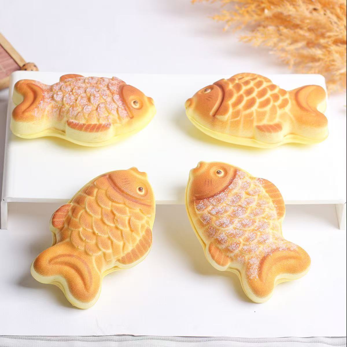 1PCS 고품질 새로운 스퀴즈 느린 반동 시뮬레이션 음 - Tteokbokki Rice Cake 리뷰 및 가격